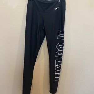 Nike leggings